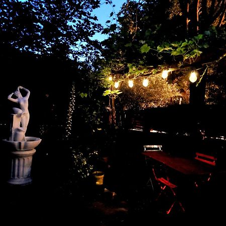 מלון Tavernes Au Puits De La Fontaine מראה חיצוני תמונה