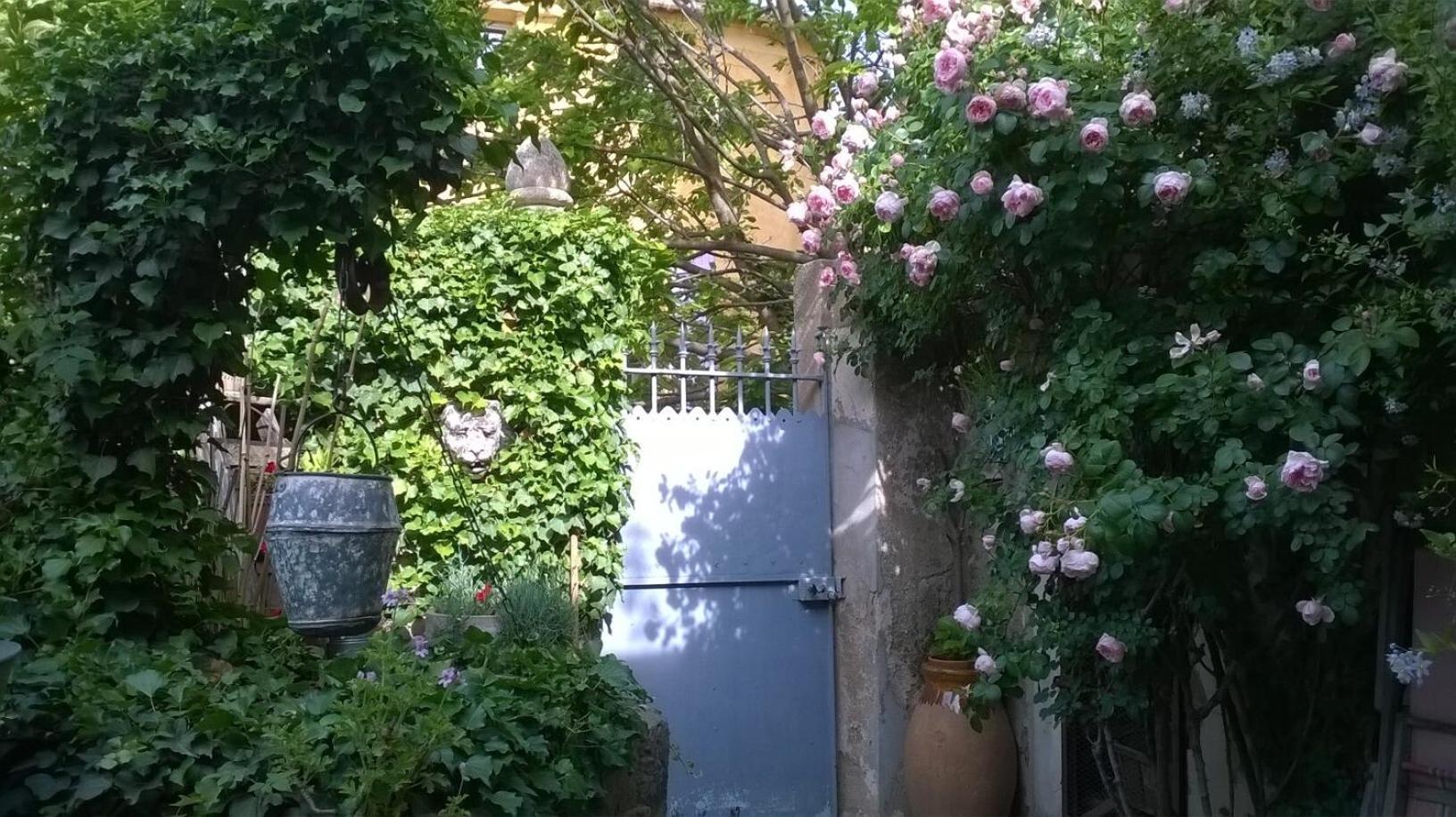 מלון Tavernes Au Puits De La Fontaine מראה חיצוני תמונה