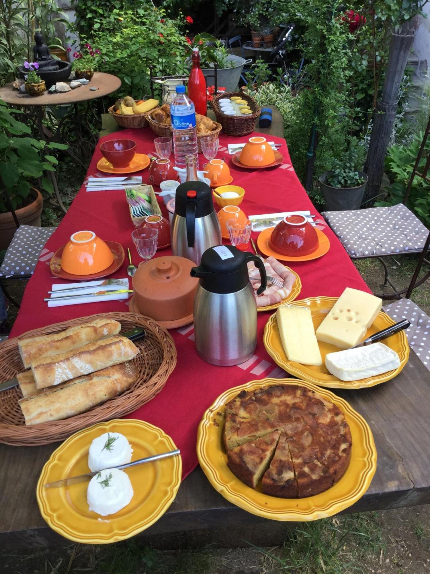 מלון Tavernes Au Puits De La Fontaine מראה חיצוני תמונה