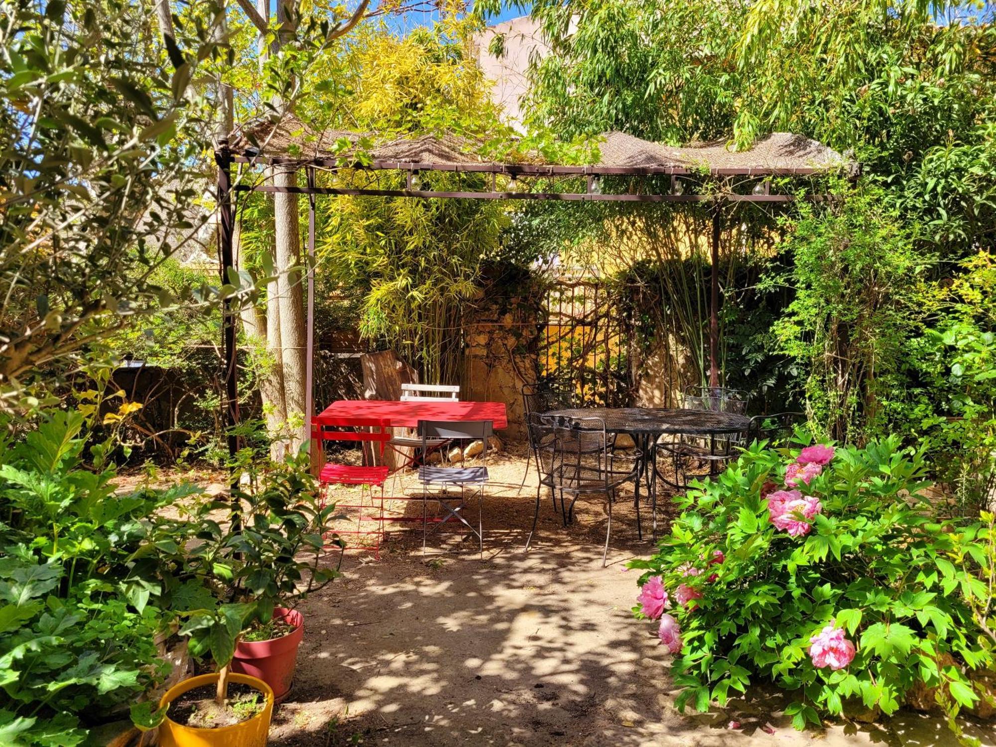 מלון Tavernes Au Puits De La Fontaine מראה חיצוני תמונה