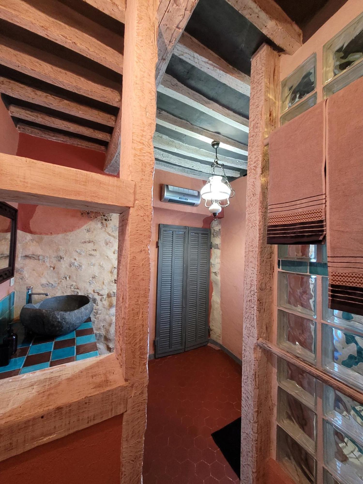מלון Tavernes Au Puits De La Fontaine חדר תמונה